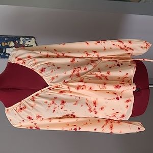 NWT BEAUTIFUL WRAP WORTHINGTON BLOUSE